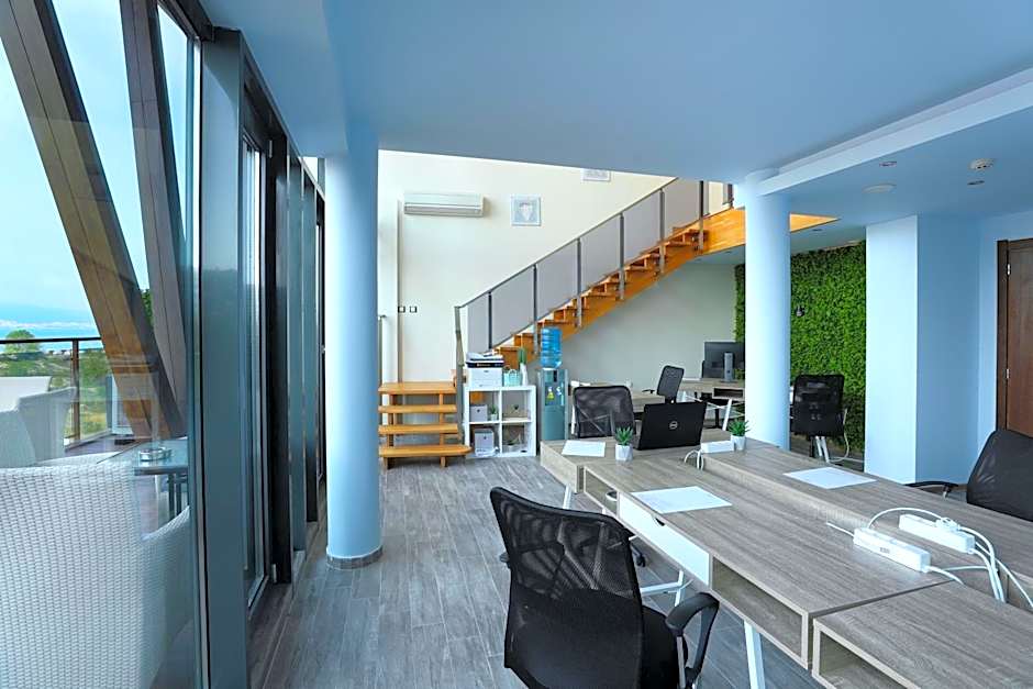 Galeon Residence & SPA