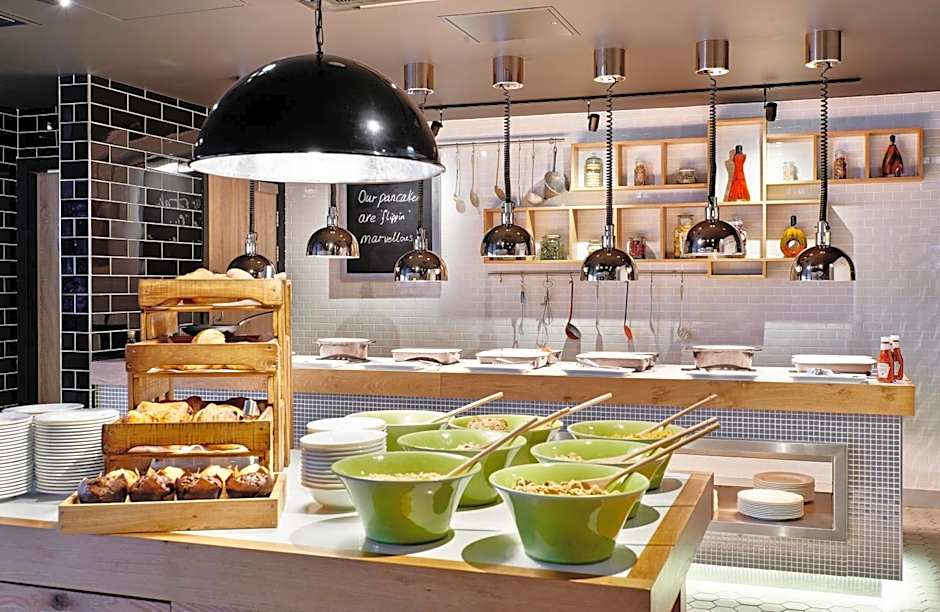 Holiday Inn London Brentford Lock By IHG