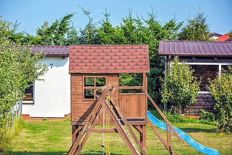 Domki Letniskowe Pod Orzechem Dziwnówek-Wrzosowo