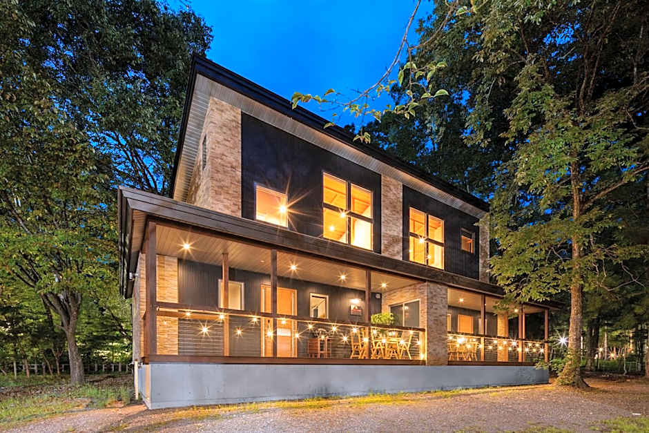 Phoenix Chalets by HHG