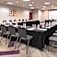 Holiday Inn Hotel and Suites Beaumont-Plaza I-10 & Walden By IHG