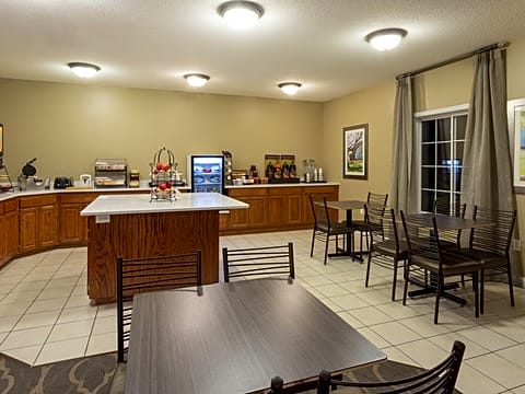 GrandStay Hotel & Suites Ames
