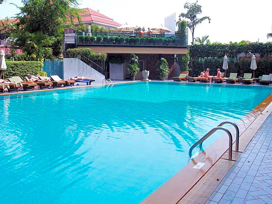 Golden Beach Hotel Pattaya