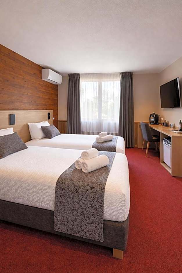 Logis Hotel Le Lac