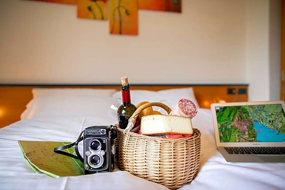 Hotel Antica Croce - Gardaslowemotion