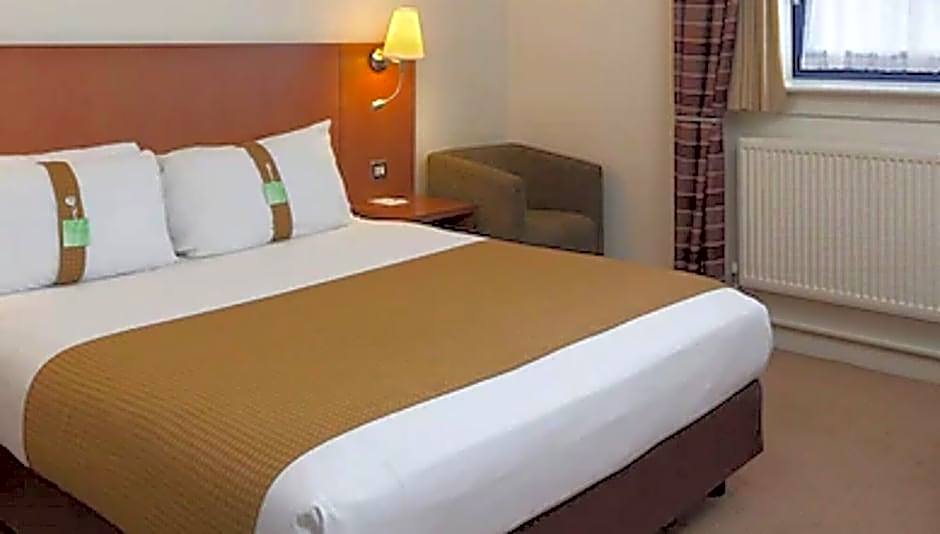 Holiday Inn Luton South - M1 Junction 9