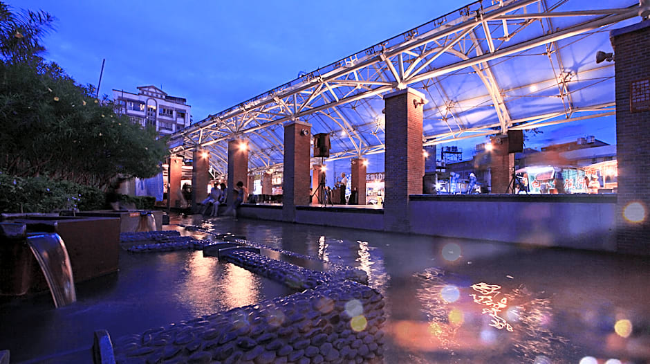 prince hot spring hotel