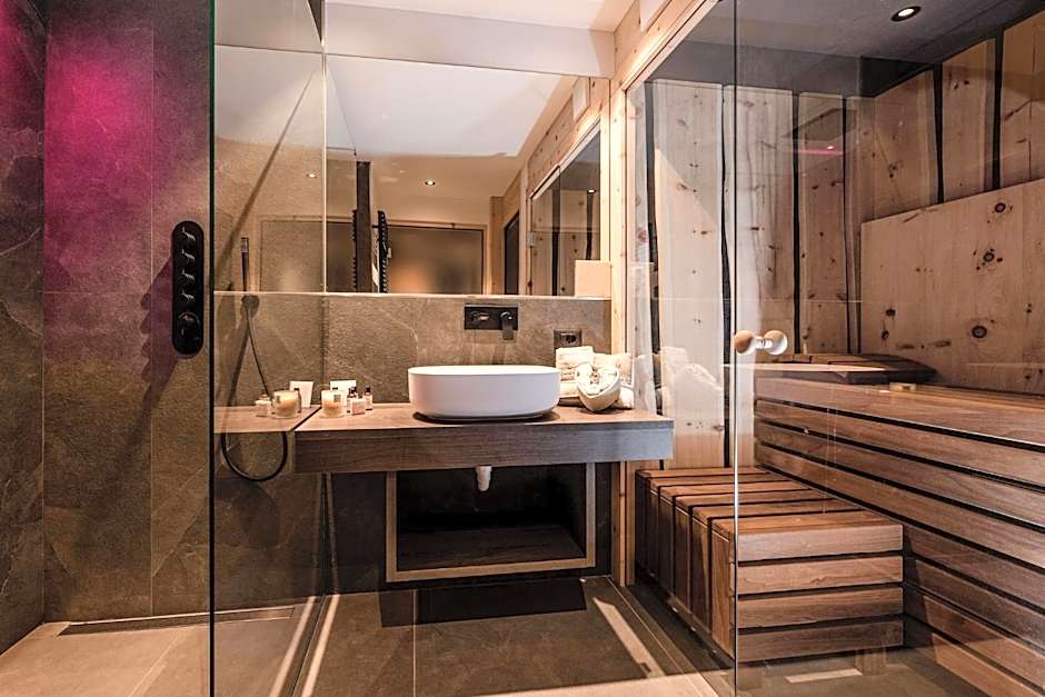 Nidaris - Luxury Private Spa Suites