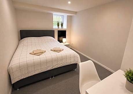Double Room with Shared Bathroom