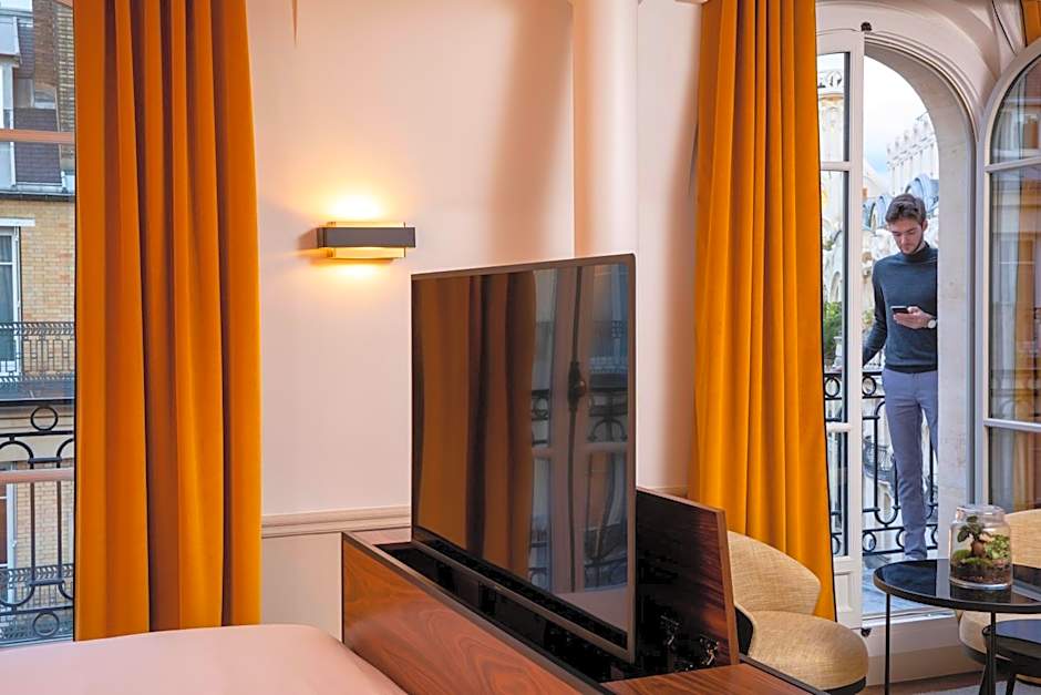 Victoria Palace Hotel