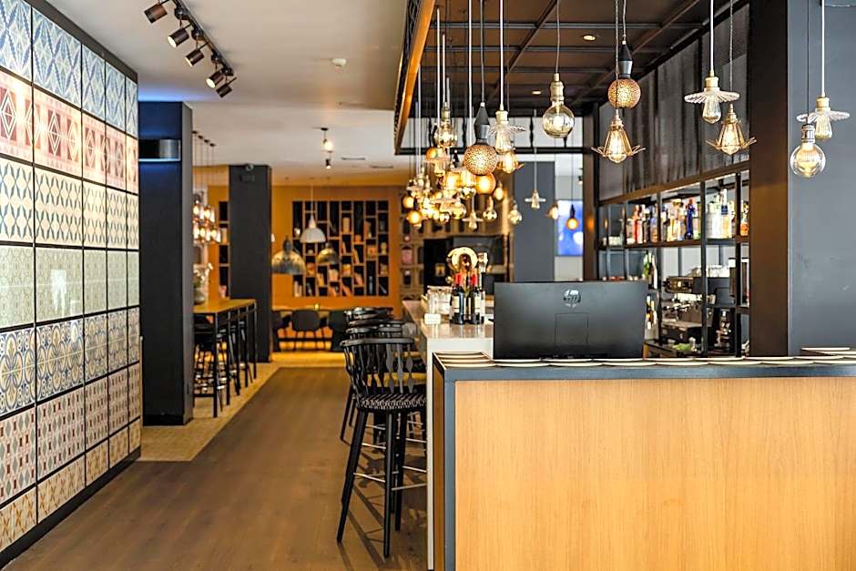 Motel One Madrid-Plaza de España