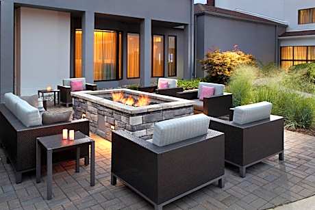 Courtyard by Marriott Raleigh Cary