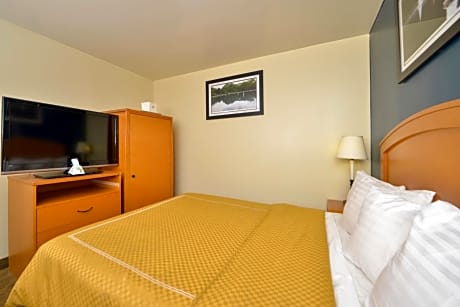Queen Room