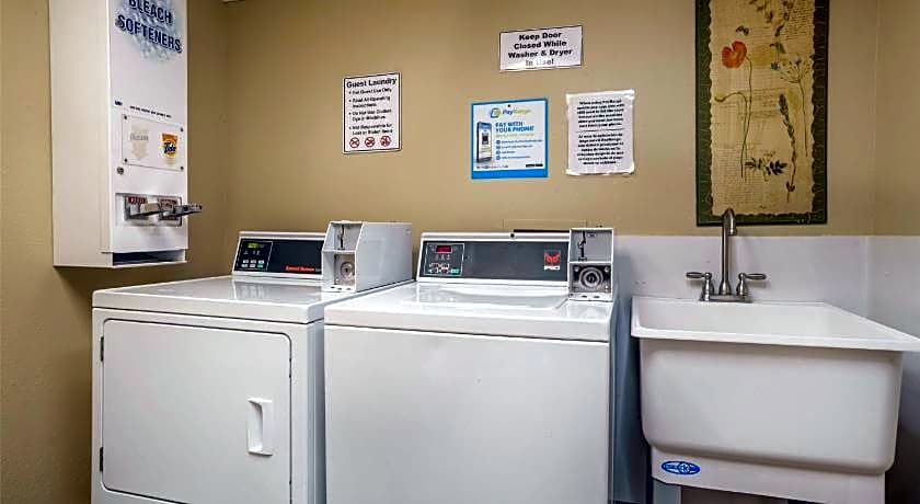 Best Western Plus Bessemer Hotel & Suites