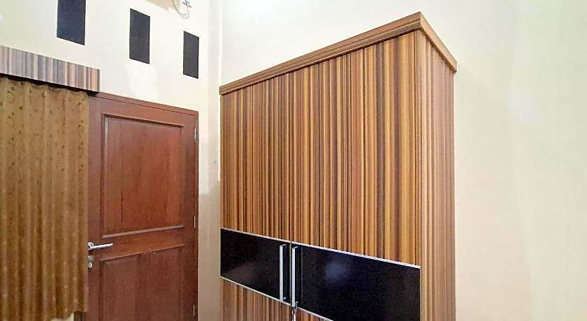 RedDoorz Syariah Near Exit Toll Pekalongan 2