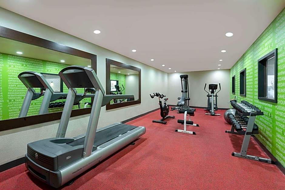 La Quinta Inn & Suites by Wyndham Grove City