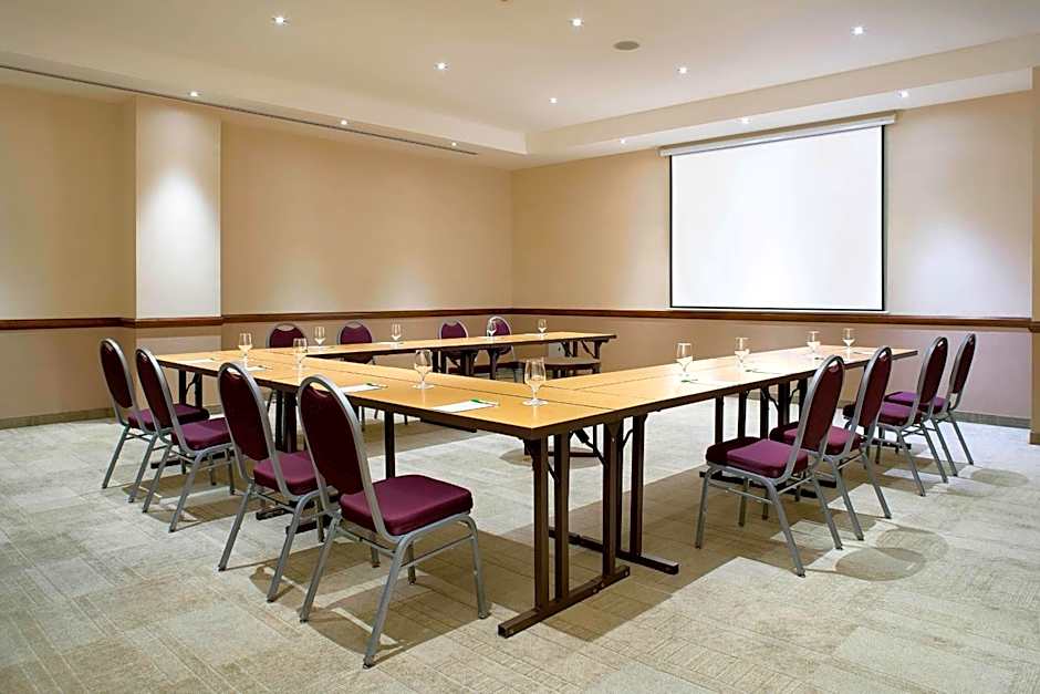 Courtyard by Marriott Mexico City Airport