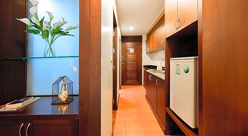 Le Casa Bang Saen Hotel