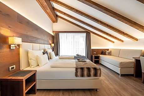 King Room with Balcony