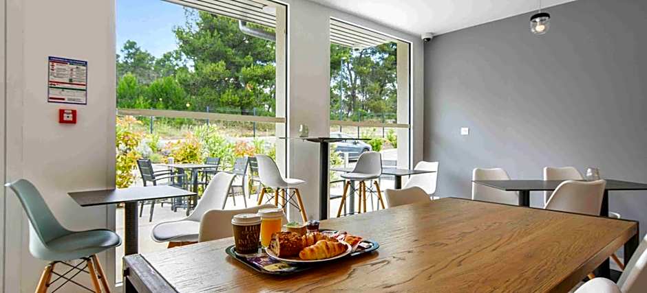 Kyriad Résidence Cabriès - Plan de Campagne