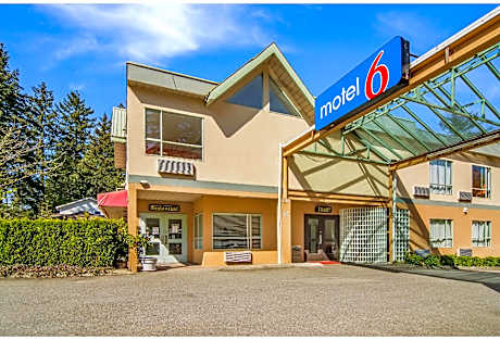 Motel 6 Surrey, Bc