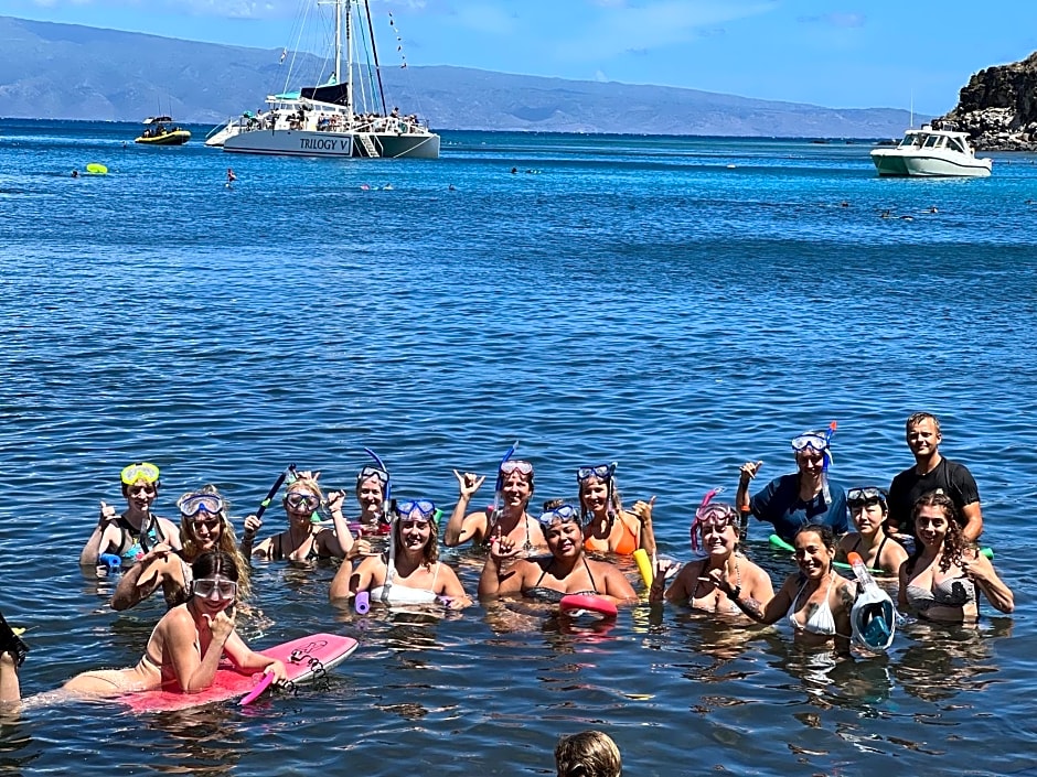 Howzit Hostels Maui
