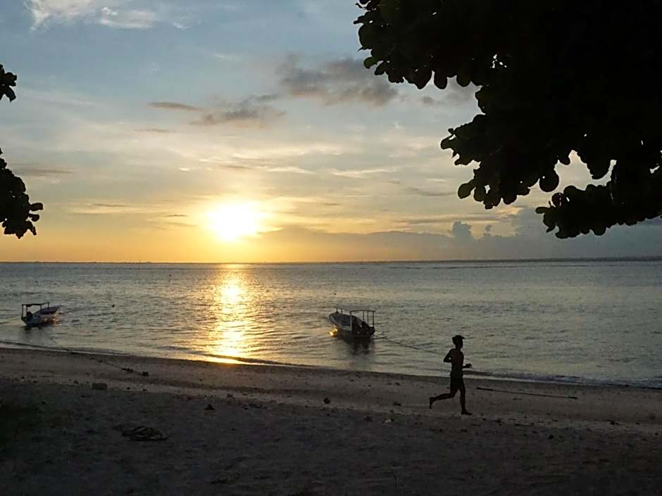 Suka Beach Bungalow