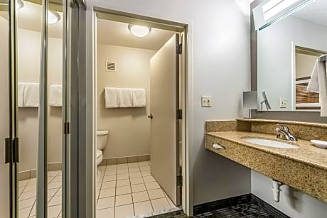 Room, 2 Queen Beds
