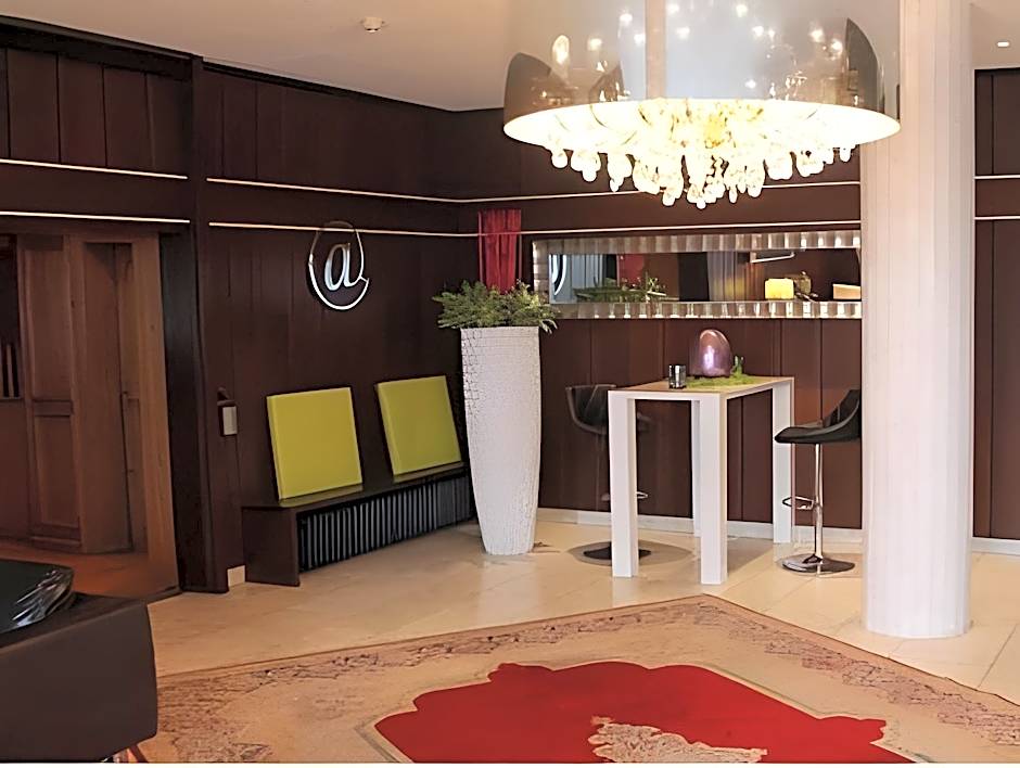 JustStay Mulheim Hotel & Apartments