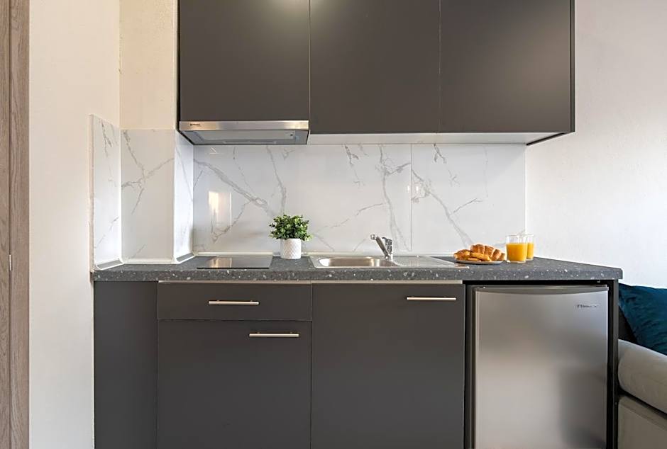 VagAthan - Lux Holidays