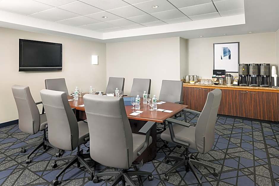 Courtyard by Marriott Montvale