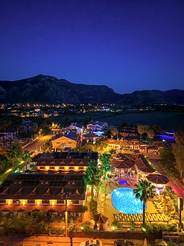 Portakal Hotel