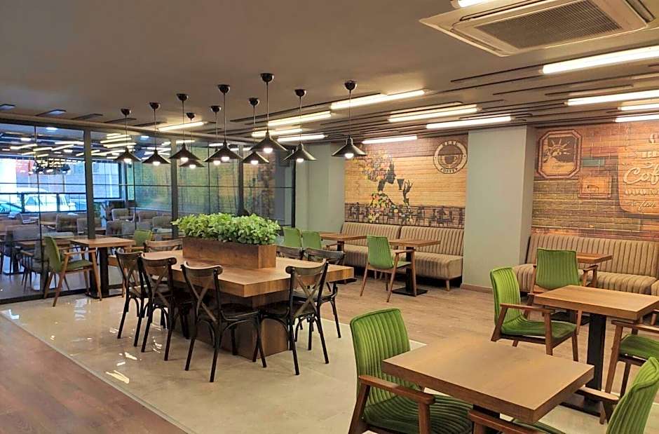Konur Hotel