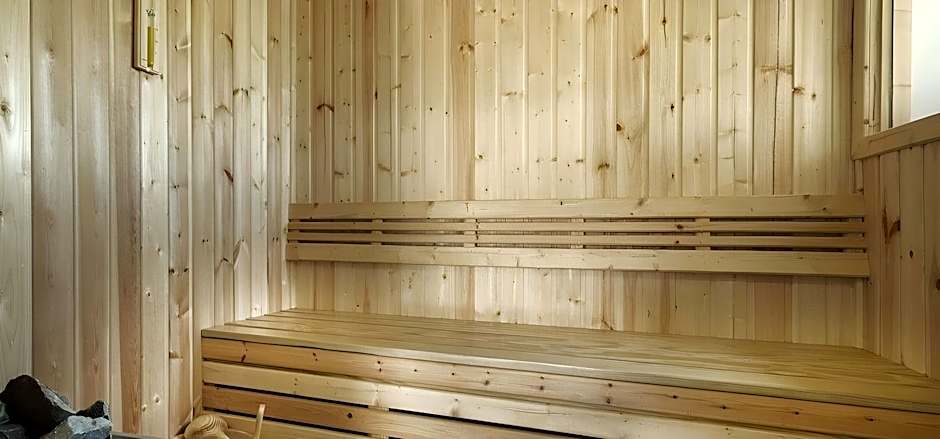 PRIME TOWN - Posh & Port Hotel PHUKET