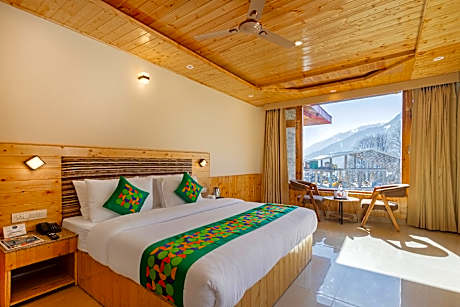 Treebo Premium Silverstone Resort With Mountain Valley View