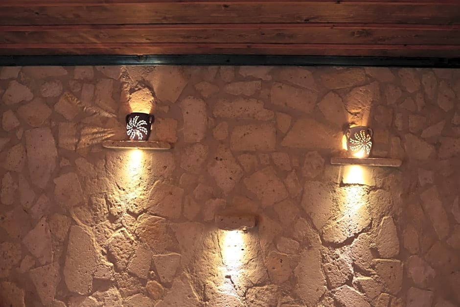 Stone Owl Otel & Restaurant
