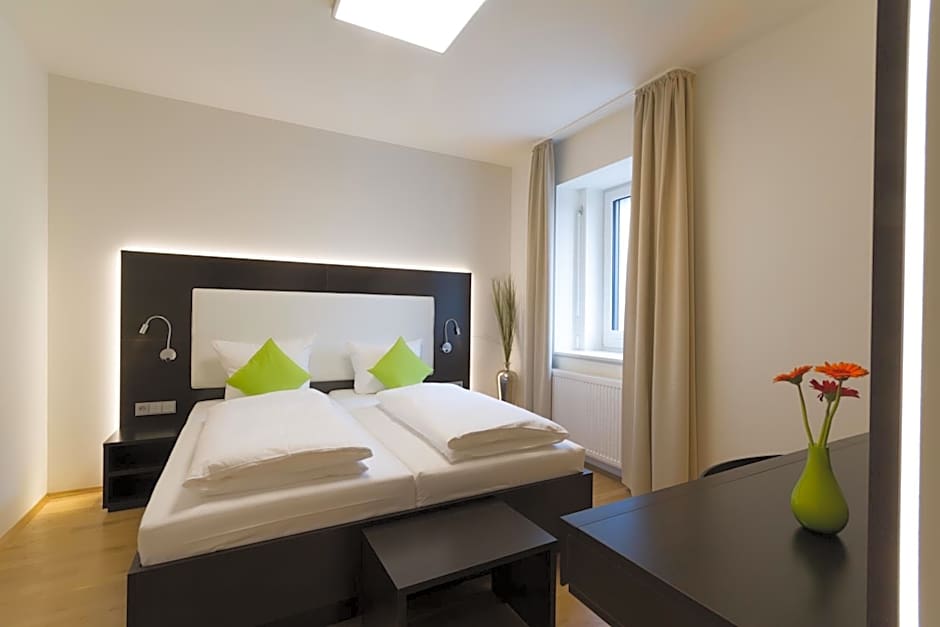 sevenDays Hotel BoardingHouse Mannheim