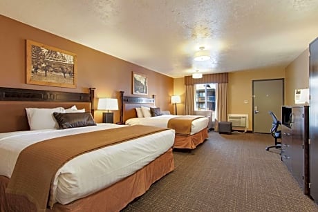 King Room with Two King Beds - Disability Access - Roll In Shower - Non Smoking