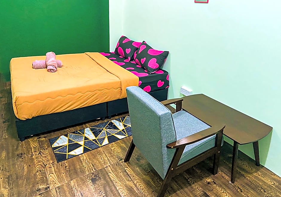 Hostel Black88 Airport Transit - Self Check in