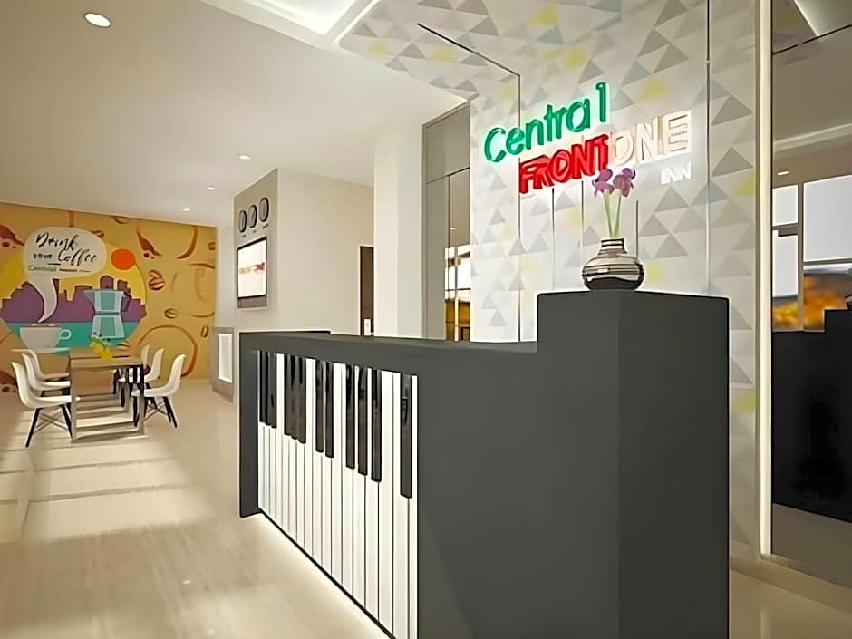 Central Front One Inn Jakarta Airport