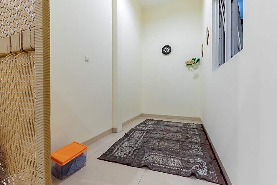 Urbanview Darmo Residence Bandung