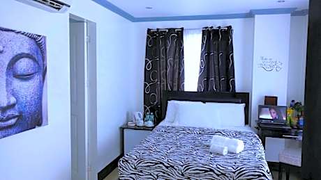 Deluxe Double Room with Garden View