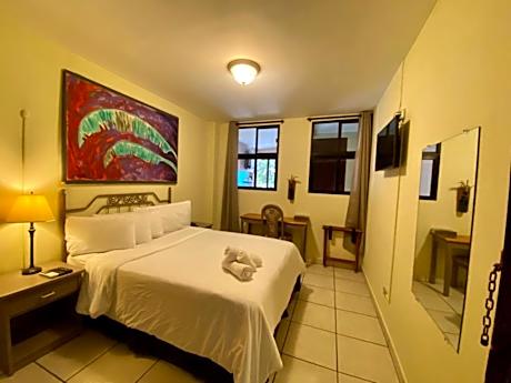 Deluxe Single Room