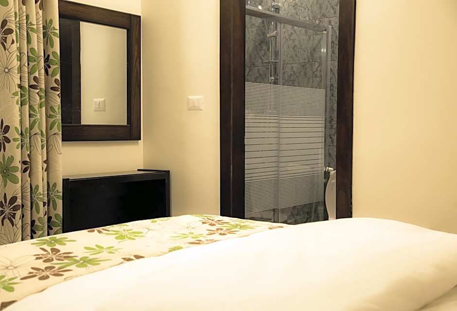 Shams Alweibdeh Hotel Apartments