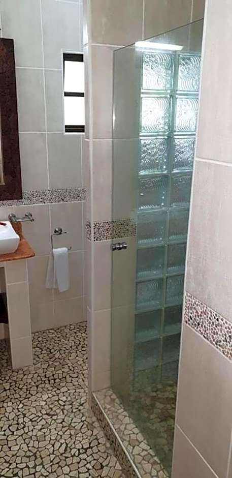 La Digue Self-Catering Apartments