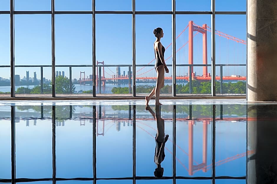 Hilton Wuhan Riverside