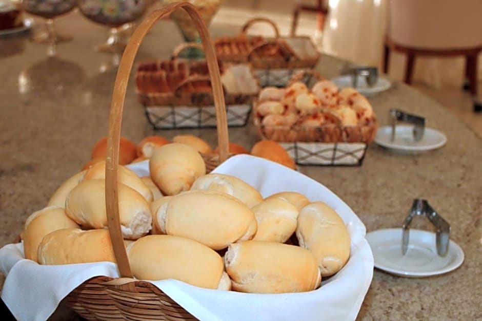 Samba Laguna Tourist