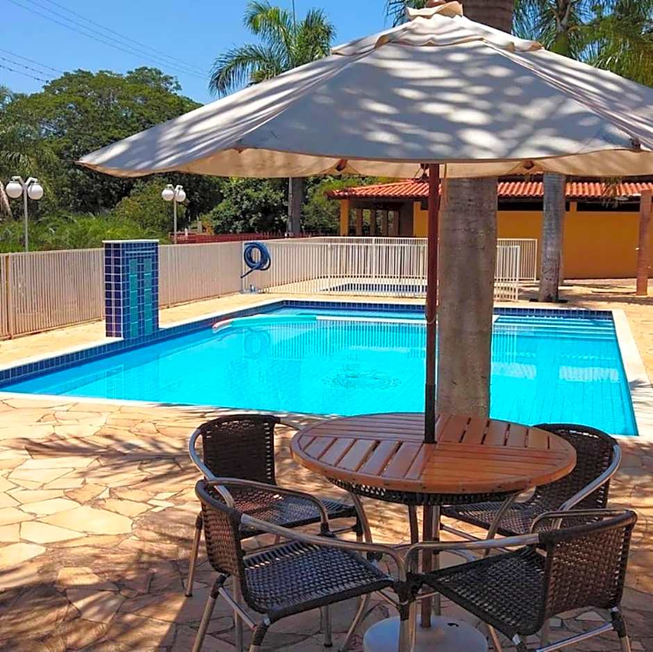 POUSADA RECANTO DO TRABALHADOR