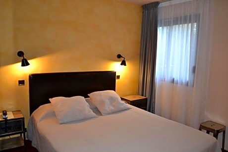 Superior Double Room for 1 or 2 people