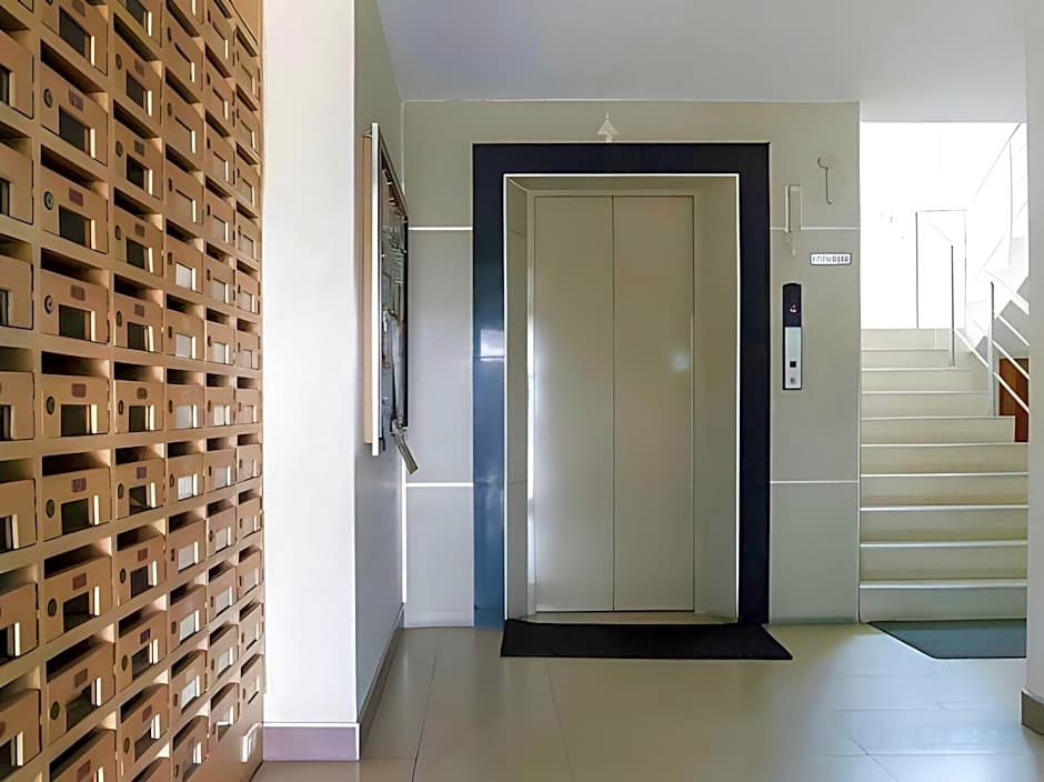 Central Place Serviced Apartment